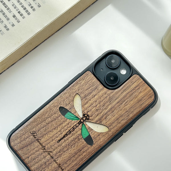 Wooden iPhone case supports custom text - Green dragonfly